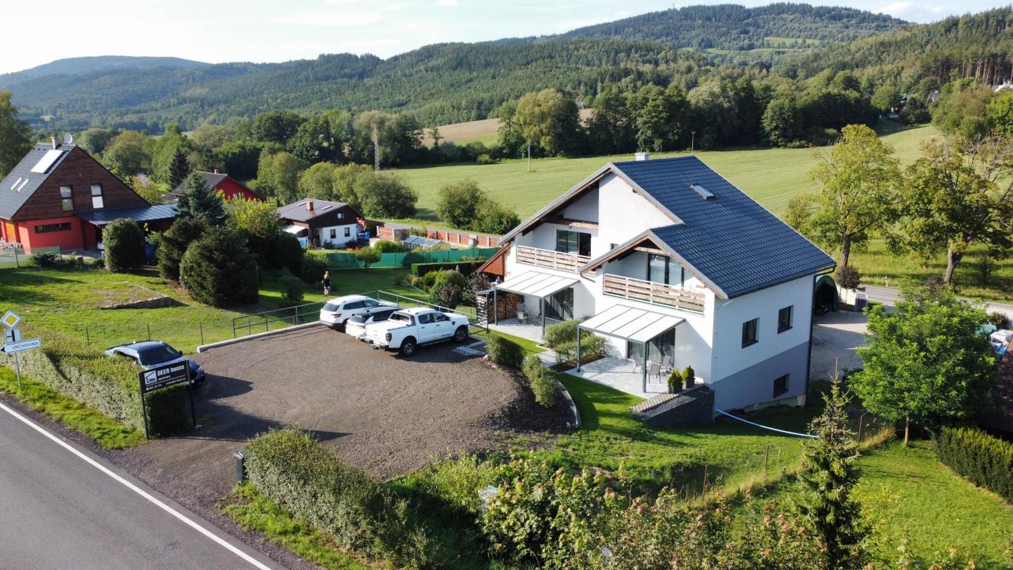 Apartmany Deer House Hodkovice nad Mohelkou Esterno foto